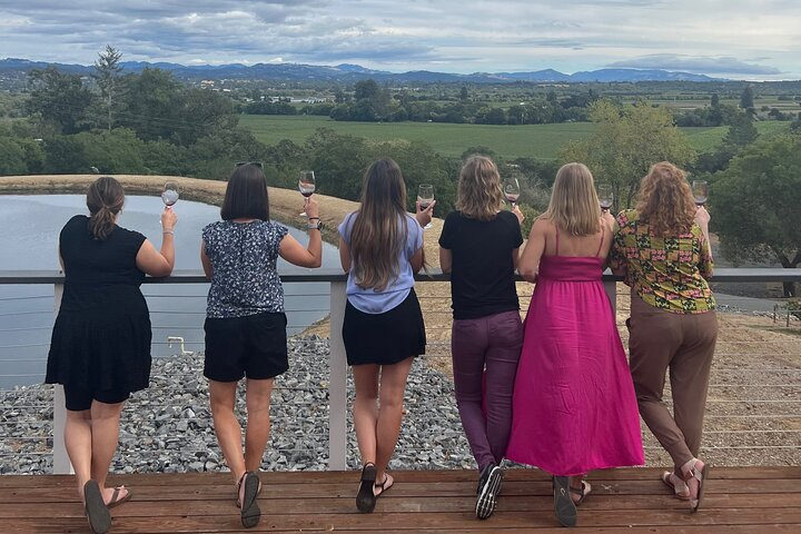 Sonoma Wine Rides: Sonoma County Join-In Group Wine Tasting Tours - Photo 1 of 10